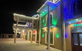 Mughal E Azam Liaquatpur 3*